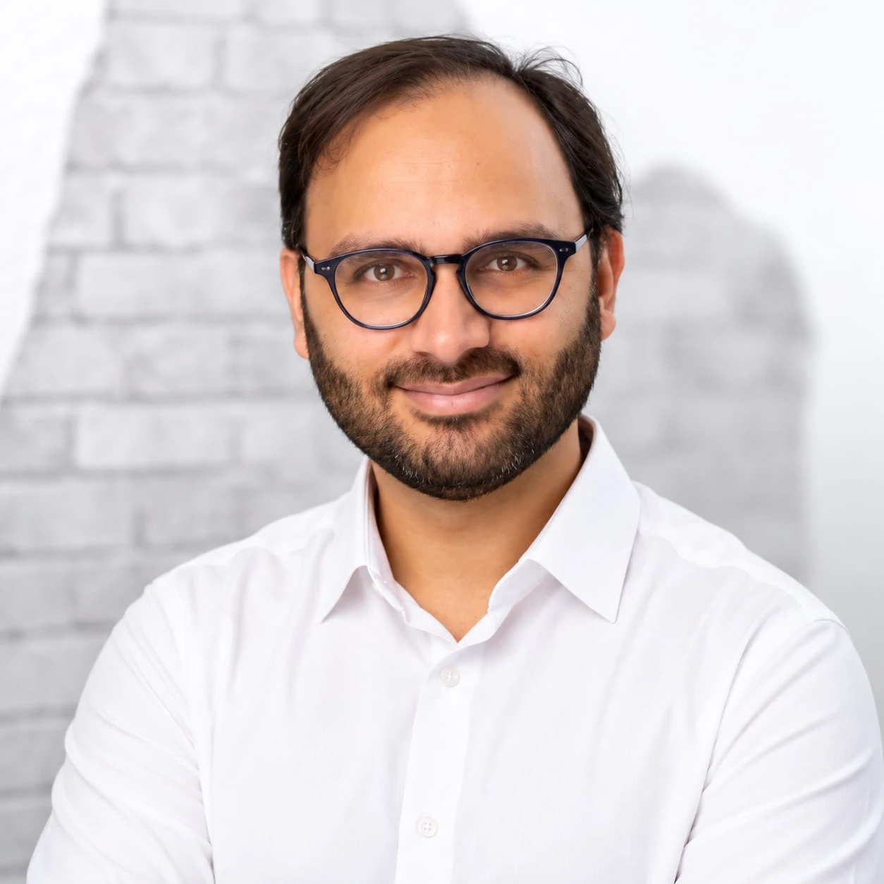 Dr. Anilkumar Bharwani
